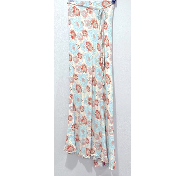 Free people tie wrap floral flowy shirt - Picture 2 of 6